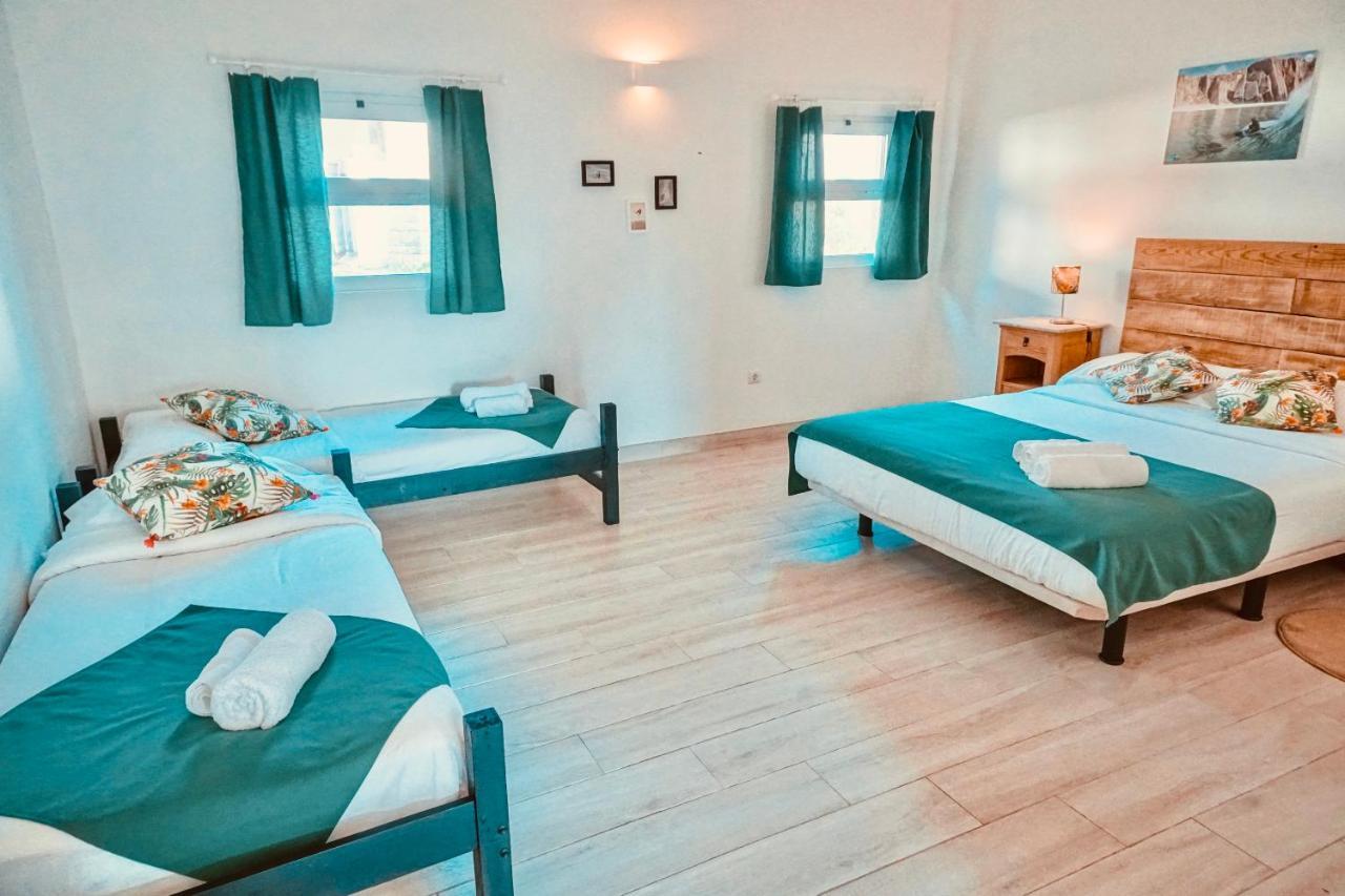 Oasis Backpackers Hostel Sintra Surf Colares Exterior foto